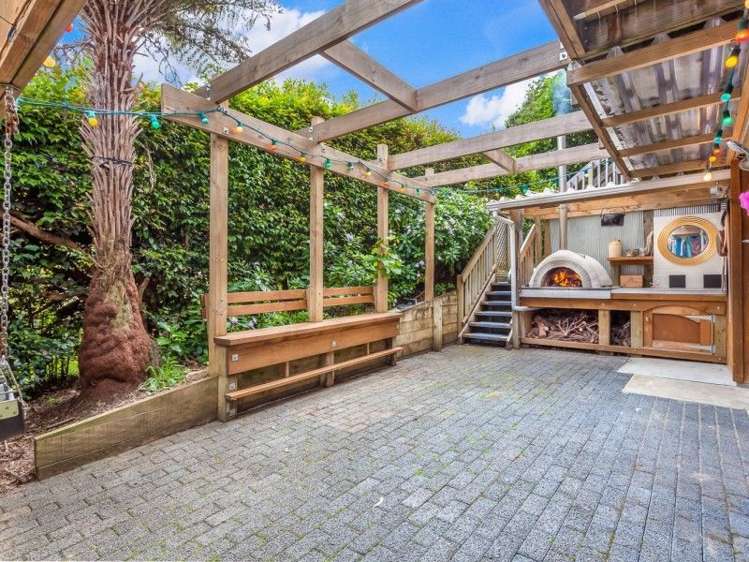 4 Kilgour Terrace Huia_18