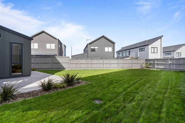 3 Aquamarine Road Rosehill_26