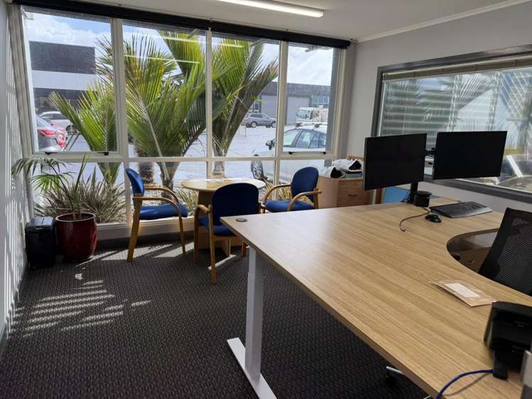 154-156 Gill Street New Plymouth_7