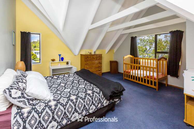 2 Fenchurch Grove Stokes Valley_15