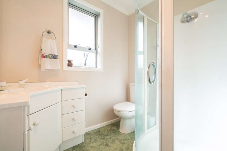 58 Kelvin Road North East Valley_23