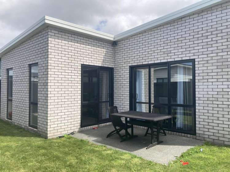 24 Guillaume Street 1053_2