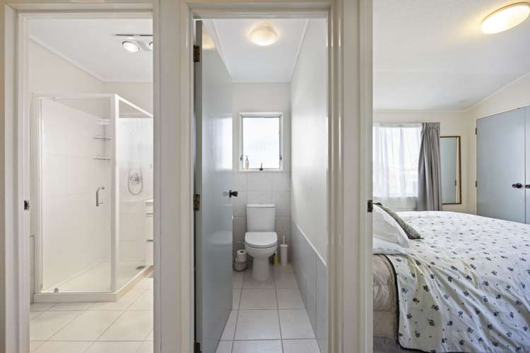 29 Pukeroa Place Papakura_16