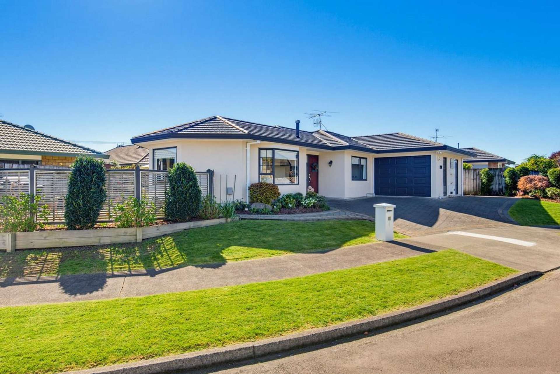 4 Balmerino Grove Waikanae_0