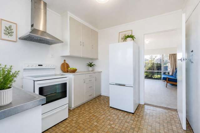 2/50 Rutland Road Mount Wellington_2