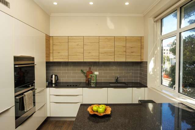 12a/48 Oriental Parade Oriental Bay_3