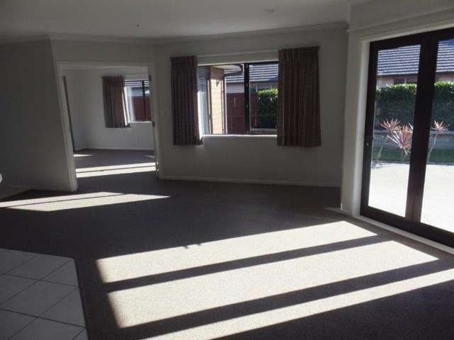 13 Holly Place Rototuna_4