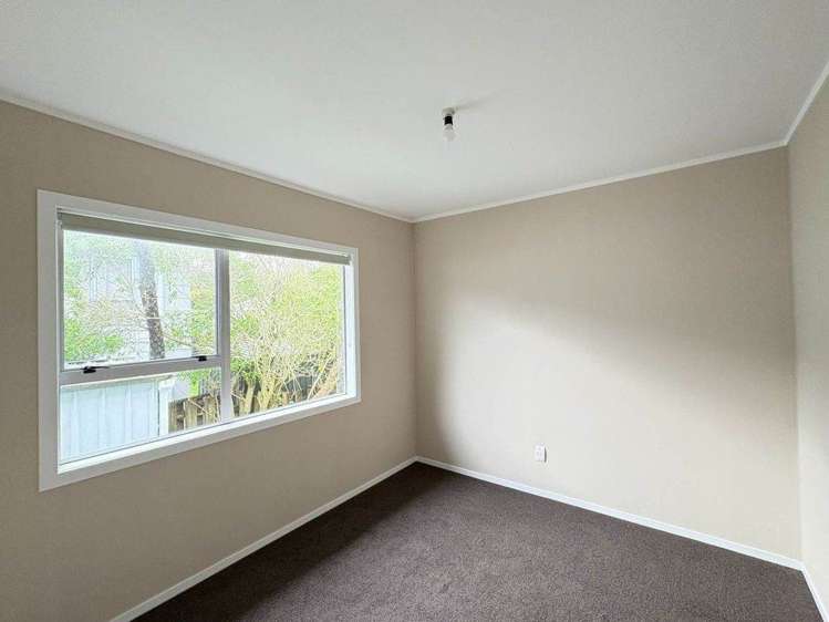 2/18 Moxham Grove Massey_7