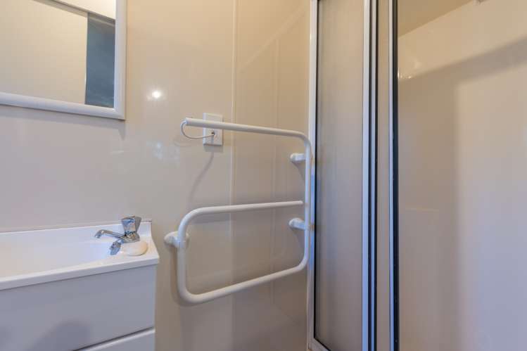 15 Masefield Street Stoke_10