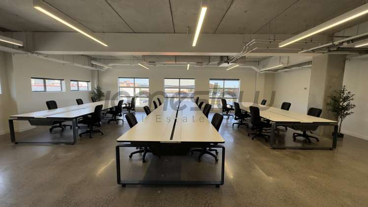 Level 3/Suite 1/20 Augustus Terrace City Centre_8