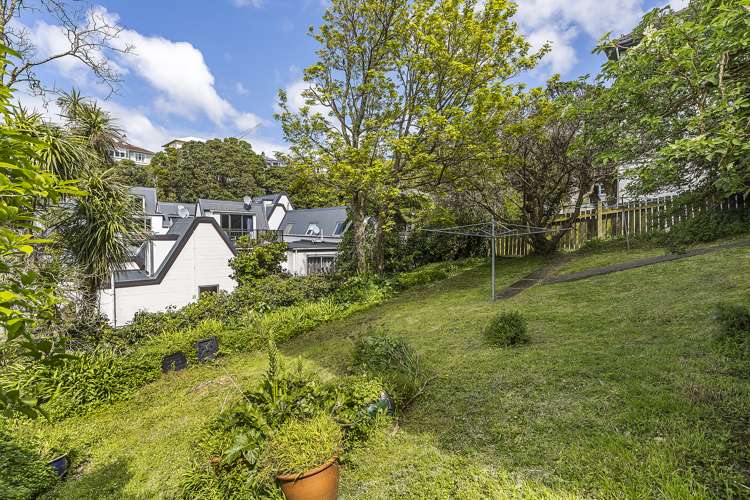 3/12 Anderson Terrace Mount Cook_13