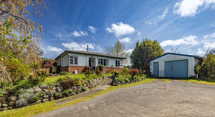 18 Pukeko Street Taihape and Surrounds_6