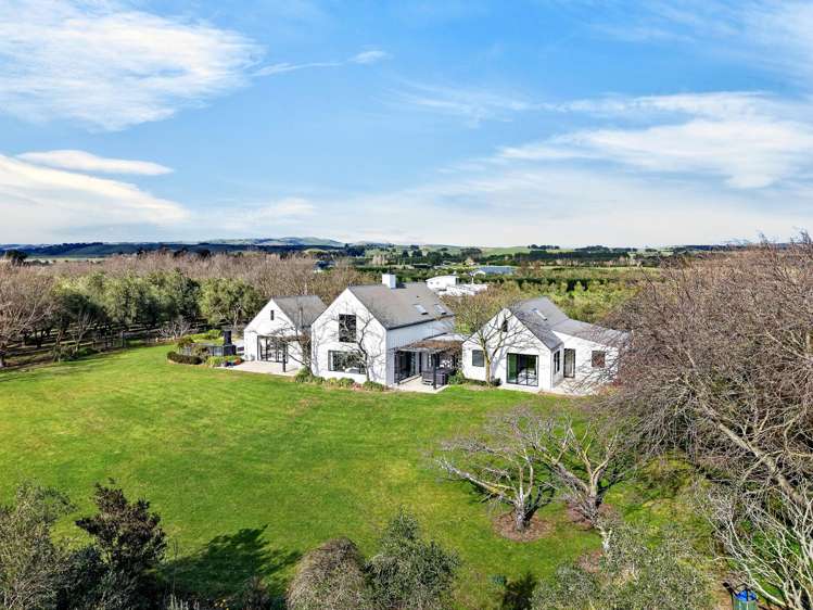 9/239 Lake Ferry Road Martinborough_28
