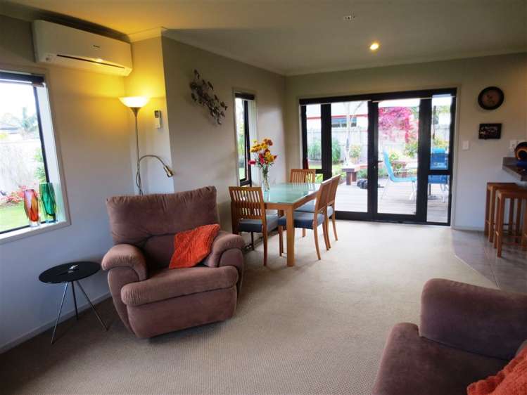 69 Cholmondeley Crescent Whitianga_8