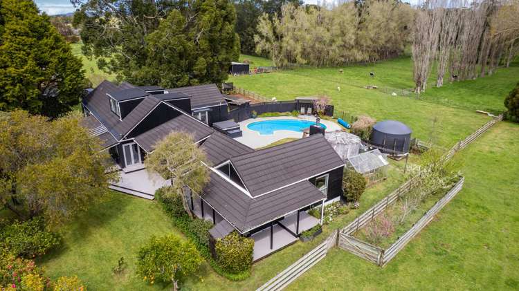806 Waitakere Road Kumeu_6