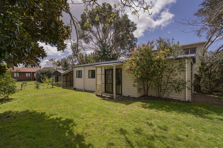 46 Oyster Drive Cooks Beach_12