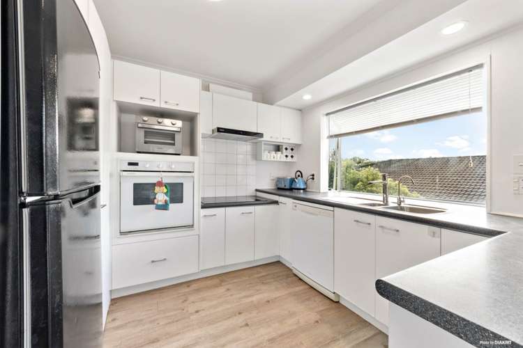 2/62 Whiting Grove West Harbour_11