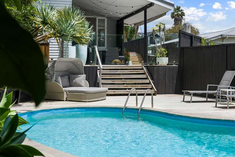 11 Mayall Avenue Beach Haven_3