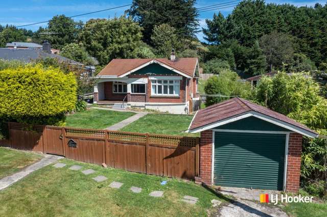 Subdividable Residential 1, 1623m2 Section!!!