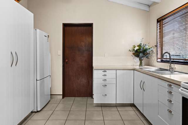 18B Middle Road Havelock North_4