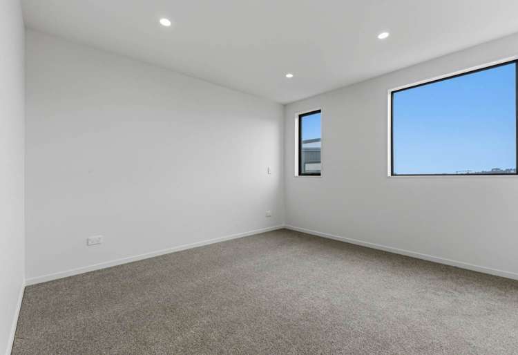 24 Vista Estate Boulevard Flat Bush_7