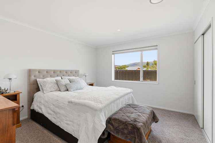 13 Franks Place Outram_14