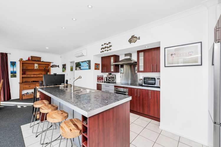 33 School Lane Kirwee_9