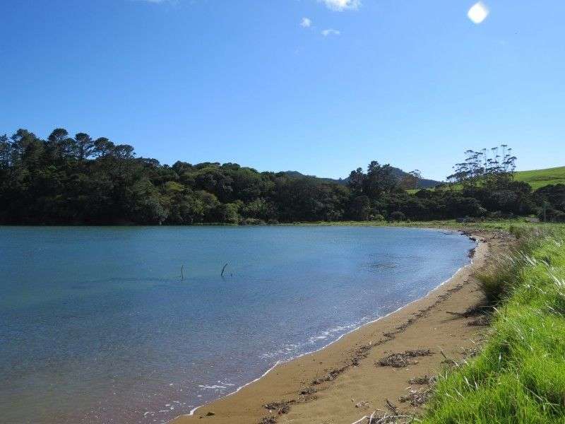 78 Carey Road Port Charles ThamesCoromandel Houses for Sale