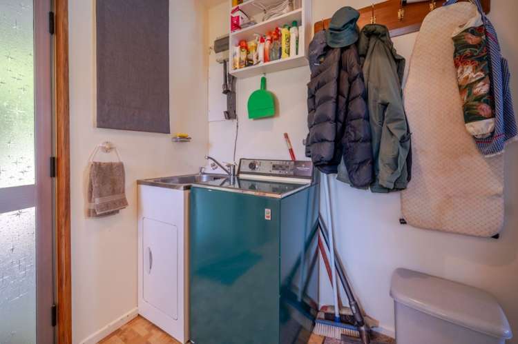 33 Kingfisher Road Takamatua_16