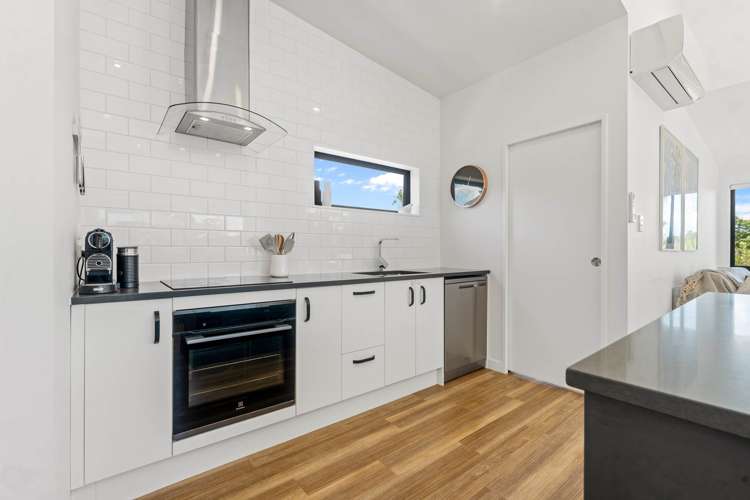 155B Eskdale Road Birkdale_8