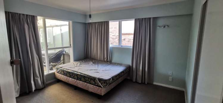 22 Deane Avenue Titirangi_8