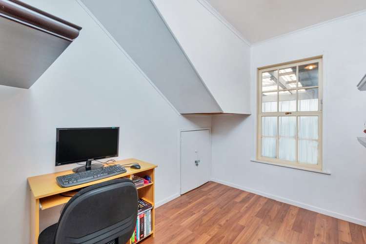 2 Barberton Terrace Red Hill_17