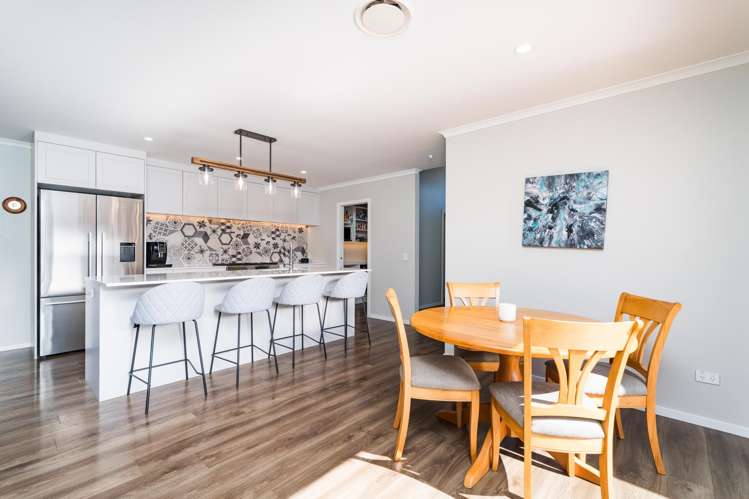 136 Pharazyn Street Feilding_4