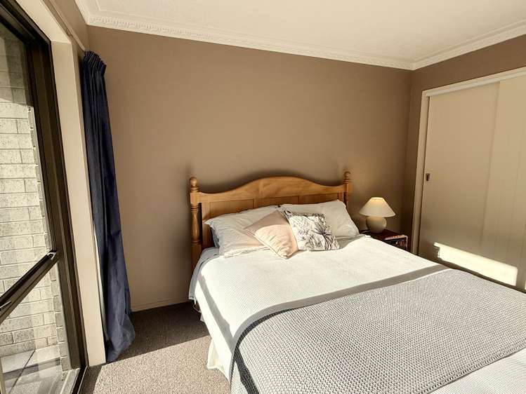 75 Oreti Road Otatara_28