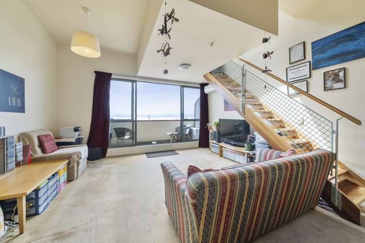 11/220 Thorndon Quay Pipitea_1