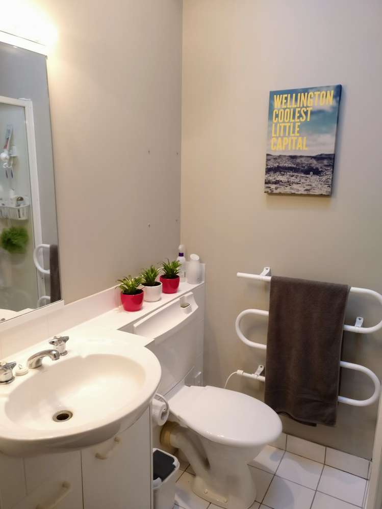 20/20 Thompson Street Mount Cook_6