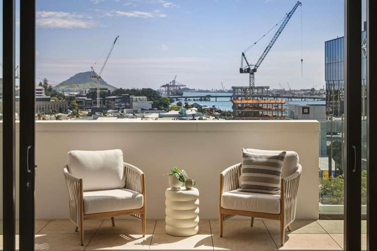 709/38 Elizabeth Street Tauranga Central_16