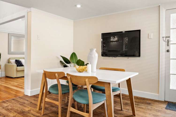 6a Renown Avenue Greenlane_13