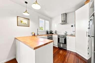34 & 1/34 Divich Avenue_4