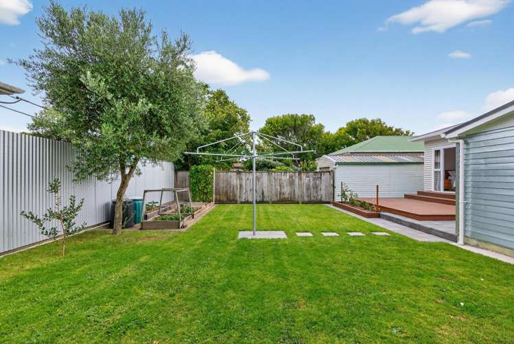 6 Bauchop Road Waterloo_21