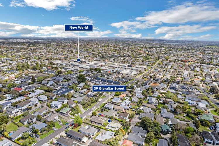 1 & 2/39 Gibraltar Street Howick_29