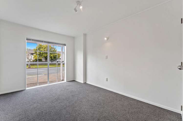 1/49 Wood Street Papakura_8