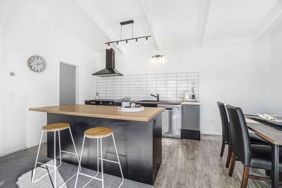 718 Loburn Whiterock Road_2
