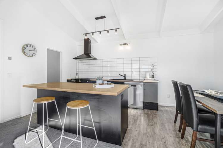 718 Loburn Whiterock Road Loburn_6