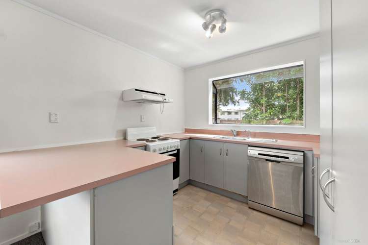 2/19 Oakmont Place Wattle Downs_12