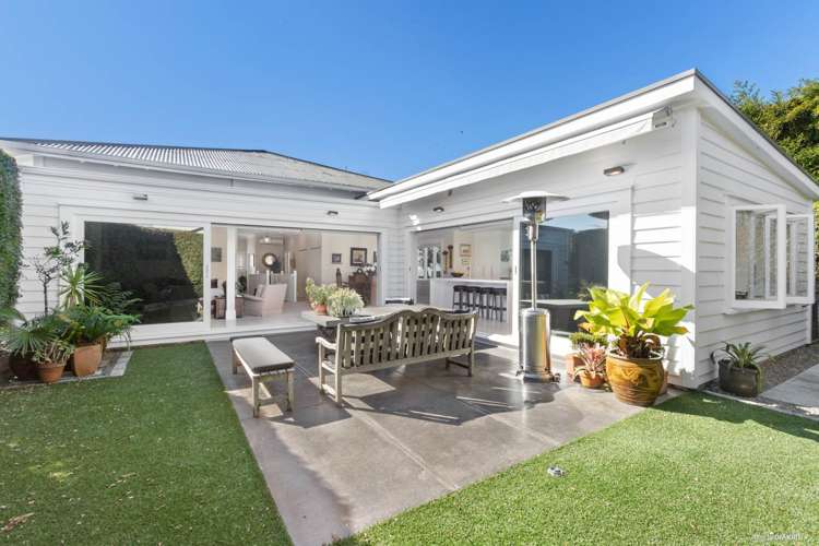 2b Ellerton Road Mount Eden_1