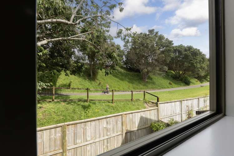 34/21 Hunters Park Drive Three Kings_12