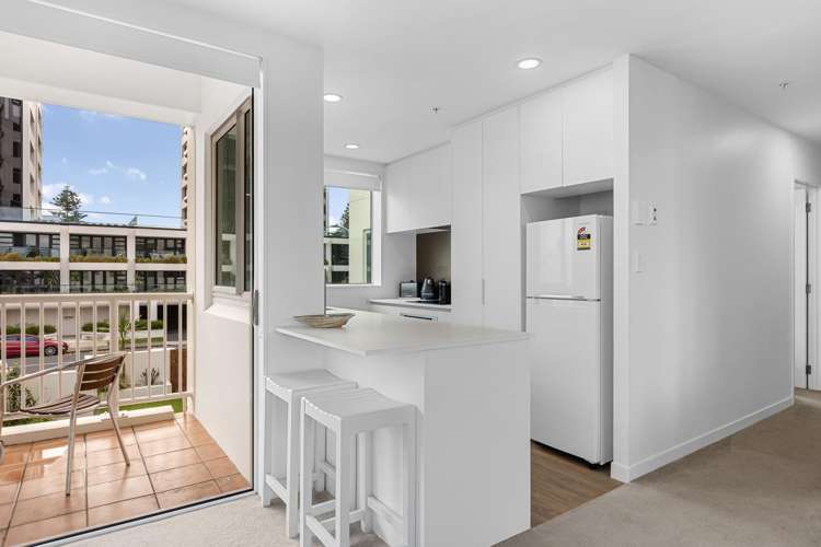 7/12 Maunganui Road (The Beaumont)_1