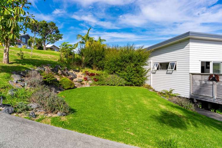 207 Thelma Road North Mangawhai Heads_19