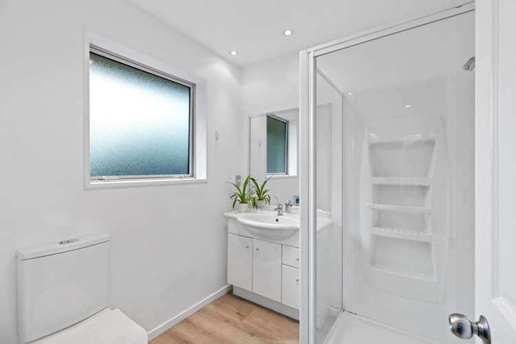 30A Moffett Street Islington_11